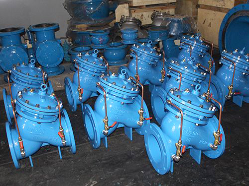 水力控制閥是由主閥及其外部安裝的針閥和導向閥組成